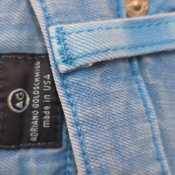 Adriano Goldschmied Jeans In A Pretty Bright Blue. The Stevie Ankle. - Picture 4 of 12